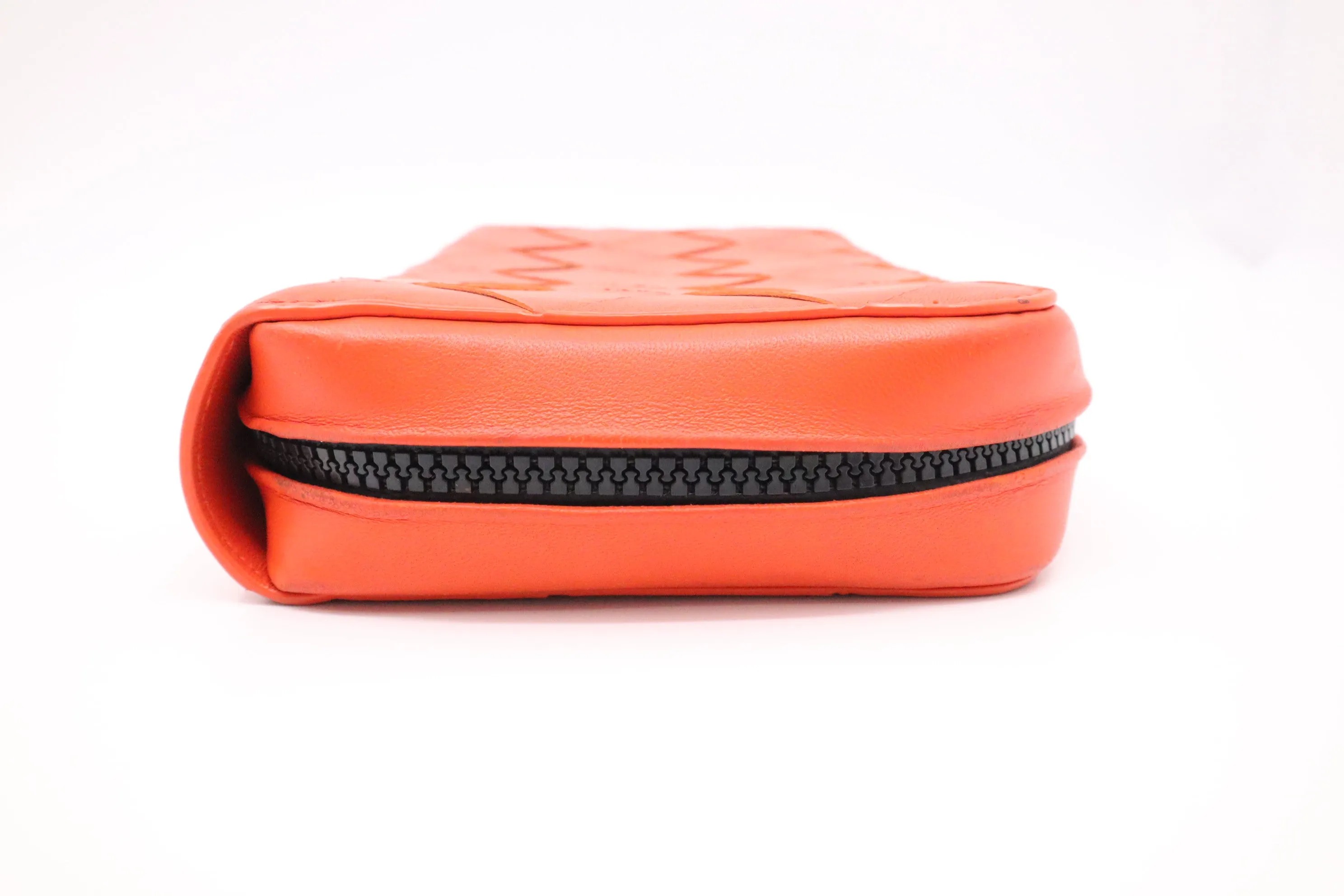 Bottega Veneta Maxi Clutch in Orange Intrecciato Leather