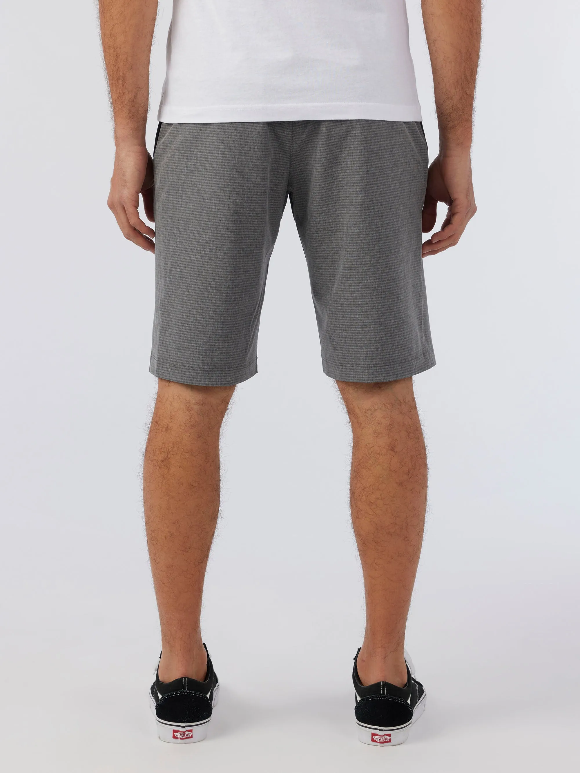 Daybreak 21" Hybrid Shorts