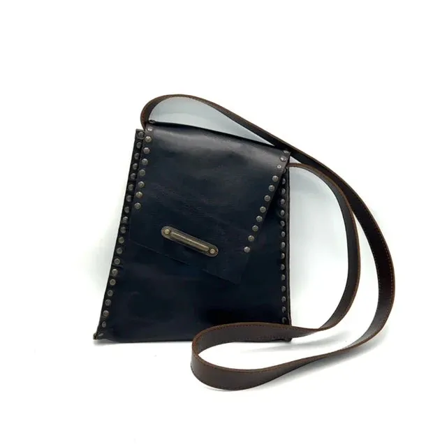 Gina Riley Slanted Cross Body Leather Bag 92B