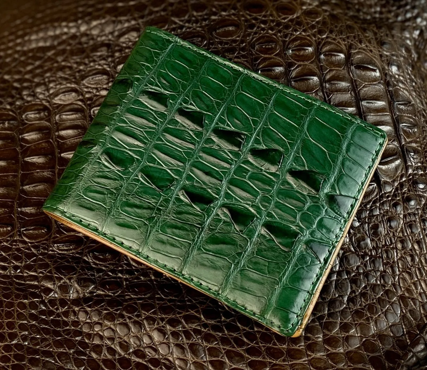 Green Alligator Tail Leather Bifold Wallet For Men | Handmade Crocodile Wallet RFID Blocking | VINAM-111